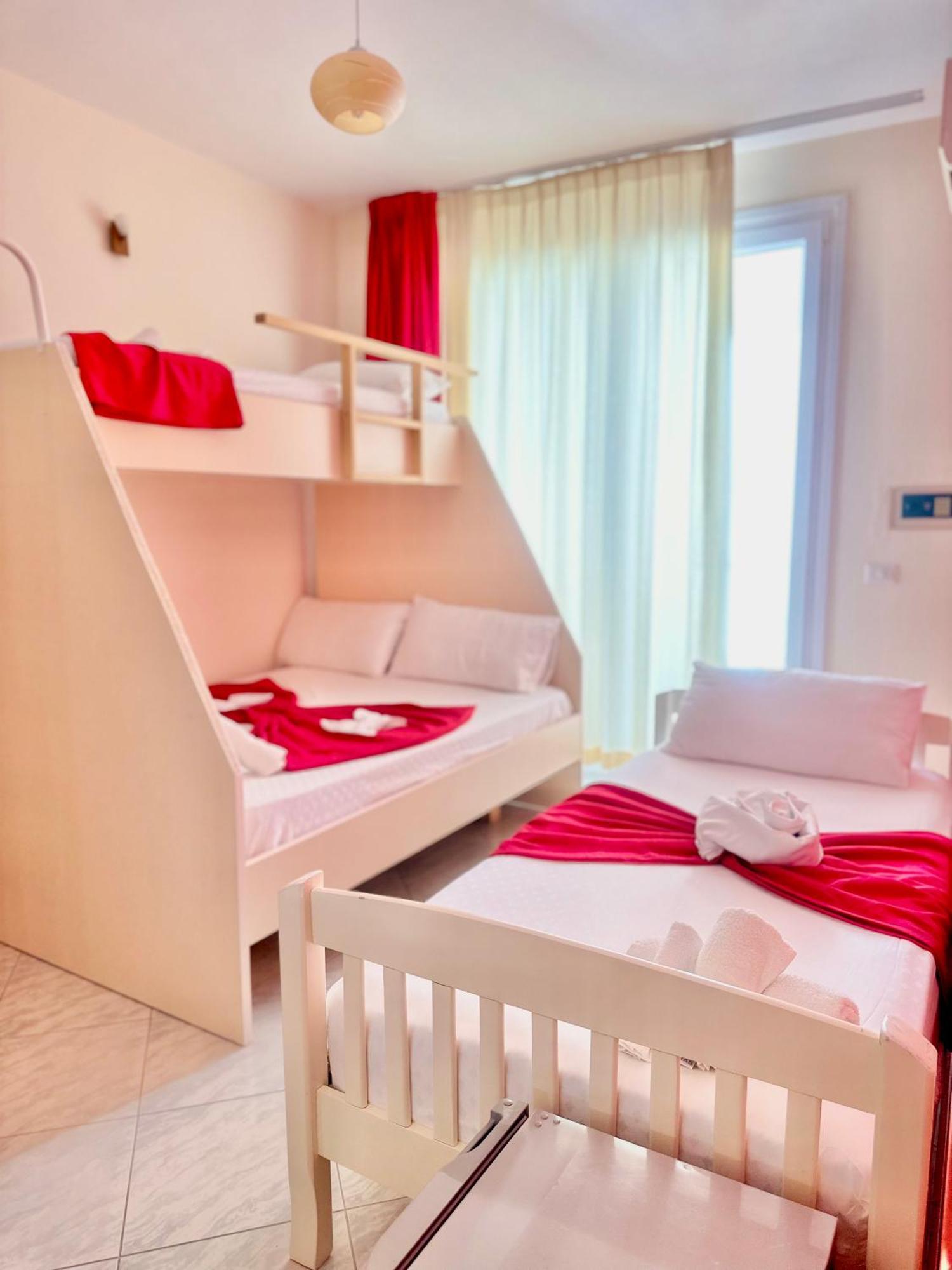 Hotel Garden Радима Экстерьер фото